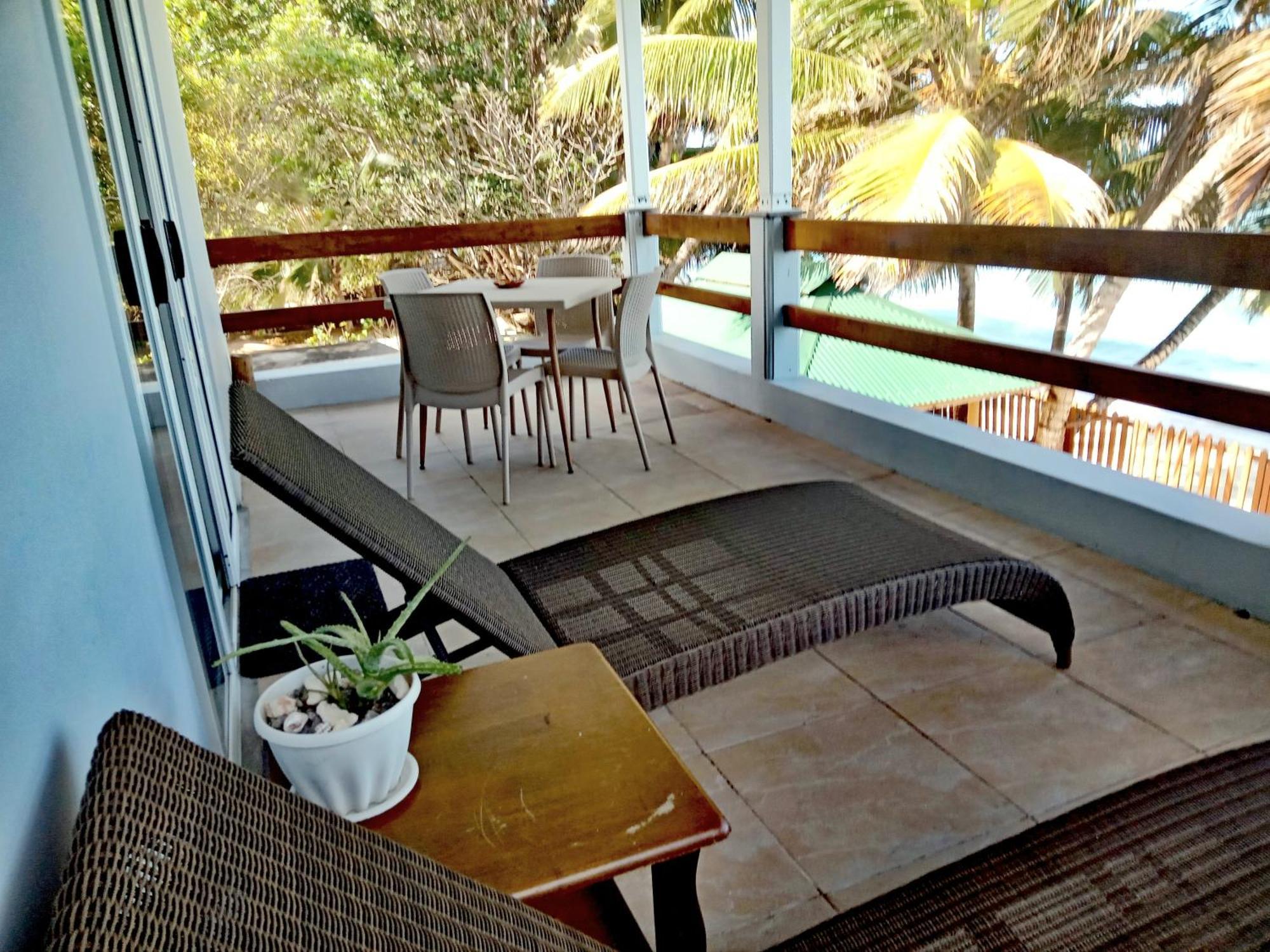Roz A Mer - Beach Apartment Такамака Экстерьер фото